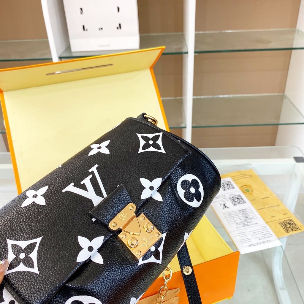 45836 Favorite Bìcolor Ada no Seri ♡Free Sarung+BubbleWrap♡