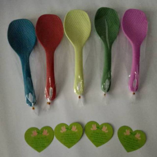 SOUVENIR PERNIKAHAN CENTONG MAGICOM BINTIK2 KEMASAN PLASTIK ISI 50PCS FREE KARTU UCAPAN