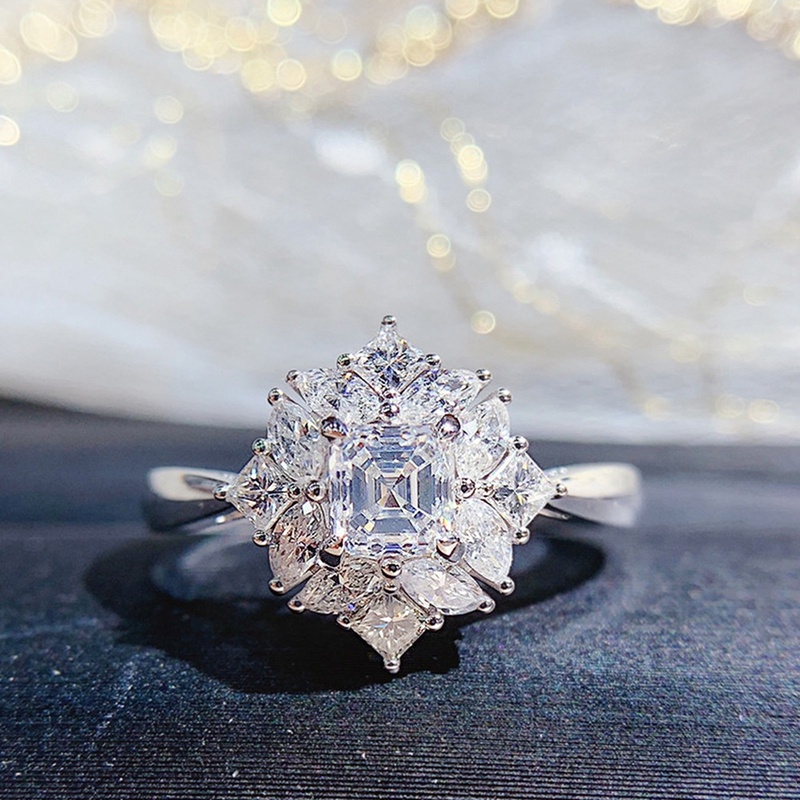 Cincin Kristal Cubic Zirconia Warna Silver Untuk Wanita