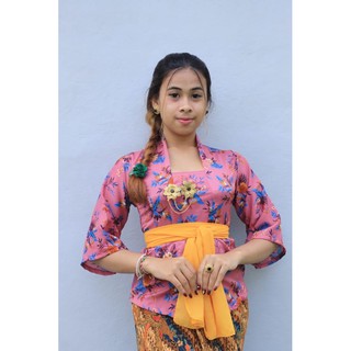 Kebaya bali moscref print bunga lengan lonceng  Shopee Indonesia