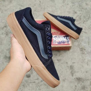 white vans black stripe gum sole