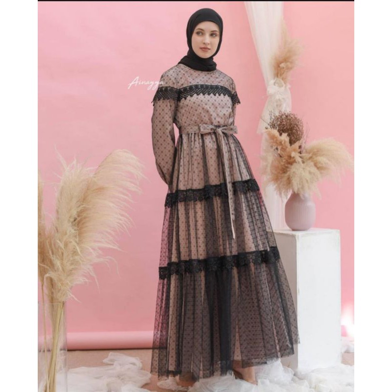 preloved “Elena Dress Black” by Ainayya.id Size S