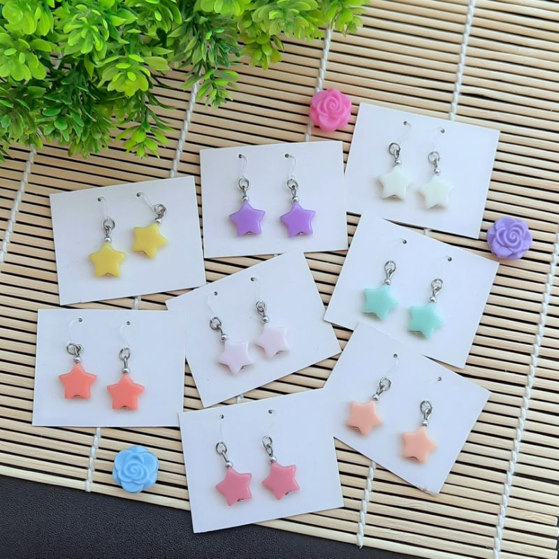 HANDMADE ANTING ANAK KAITAN PLASTIK MOTIF BINTANG MEDIUM