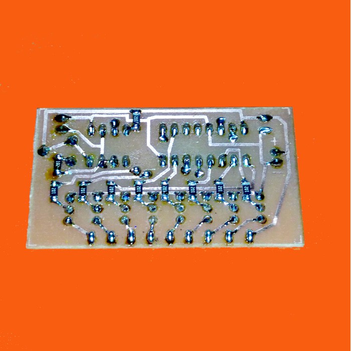 Driver running led 1W 8 led NE555 CD4017