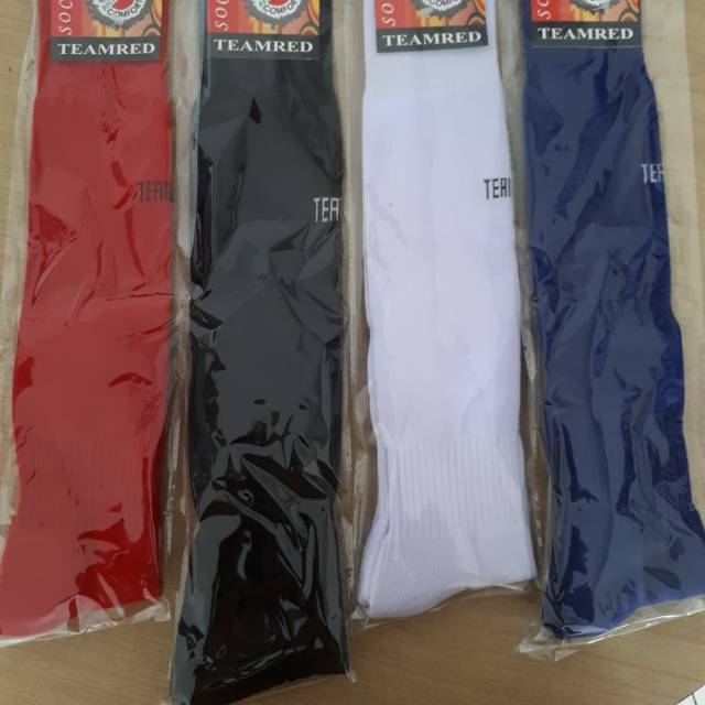 TEAM RED kaos kaki bola panjang diatas lutut