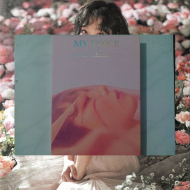 ALBUM KPOP MURAH TAEYEON DELUXE EDITION