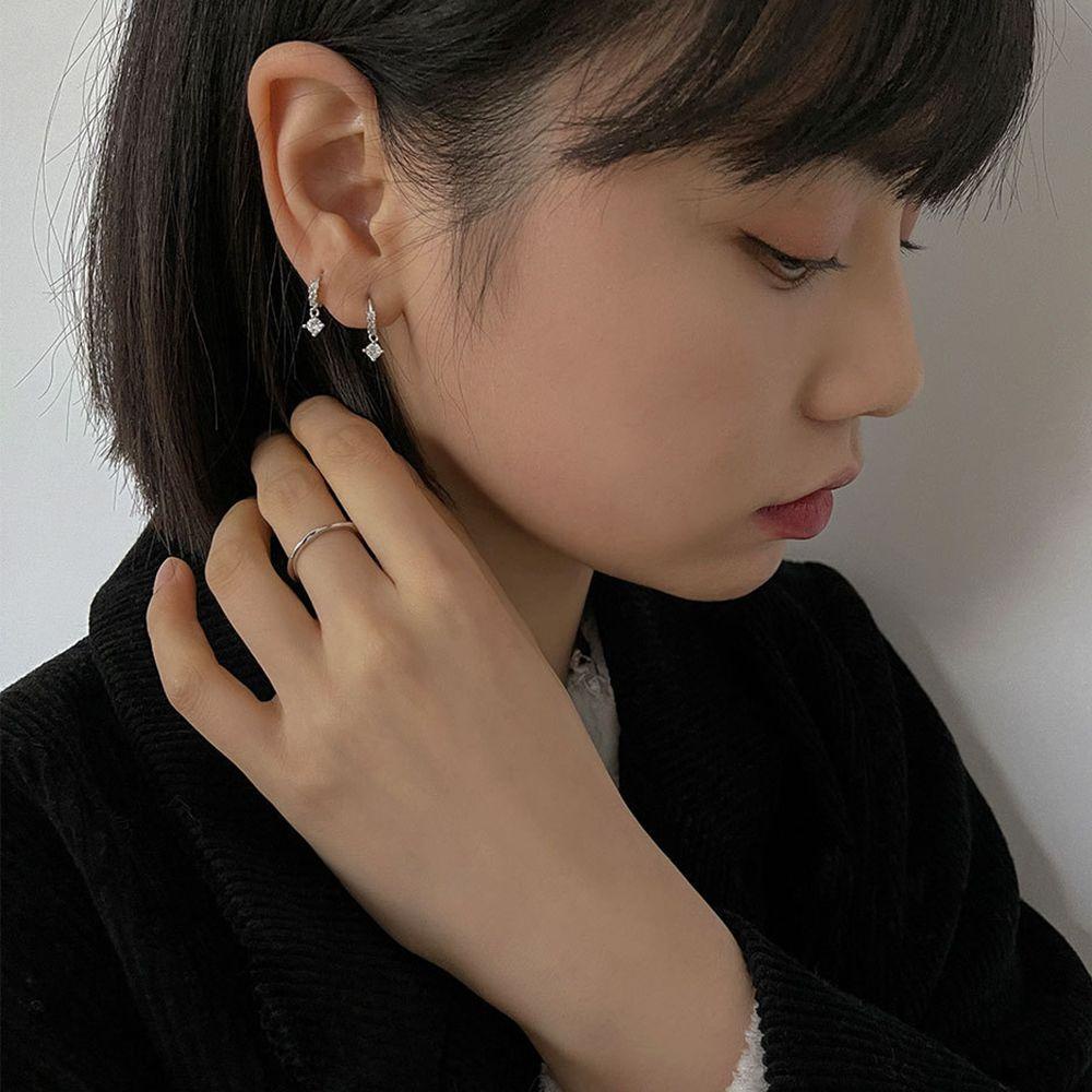 Needway Zirkon Anting Hoop Kepribadian Kreatif Lucu Pesta Wanita Korea Fashion Perhiasan