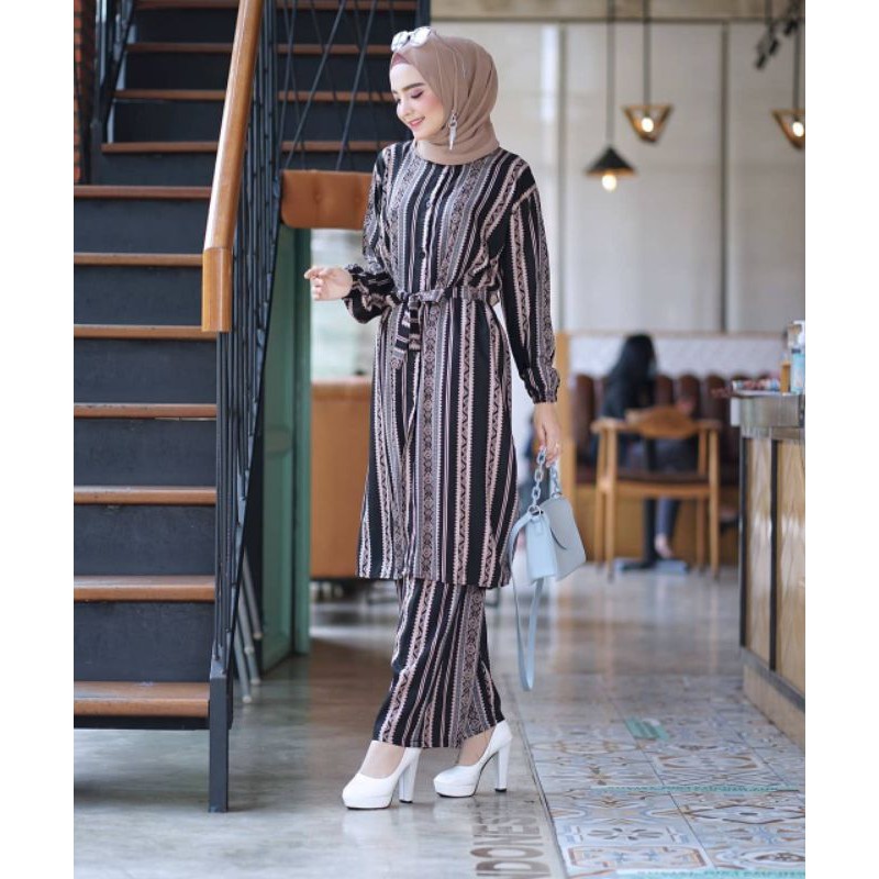 ALICIA ONE SETELAN TIE DIE baju senam # trening # aerobik # senam muslim # one set # set rayon