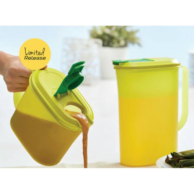 Fridge jug Tupperware (1)