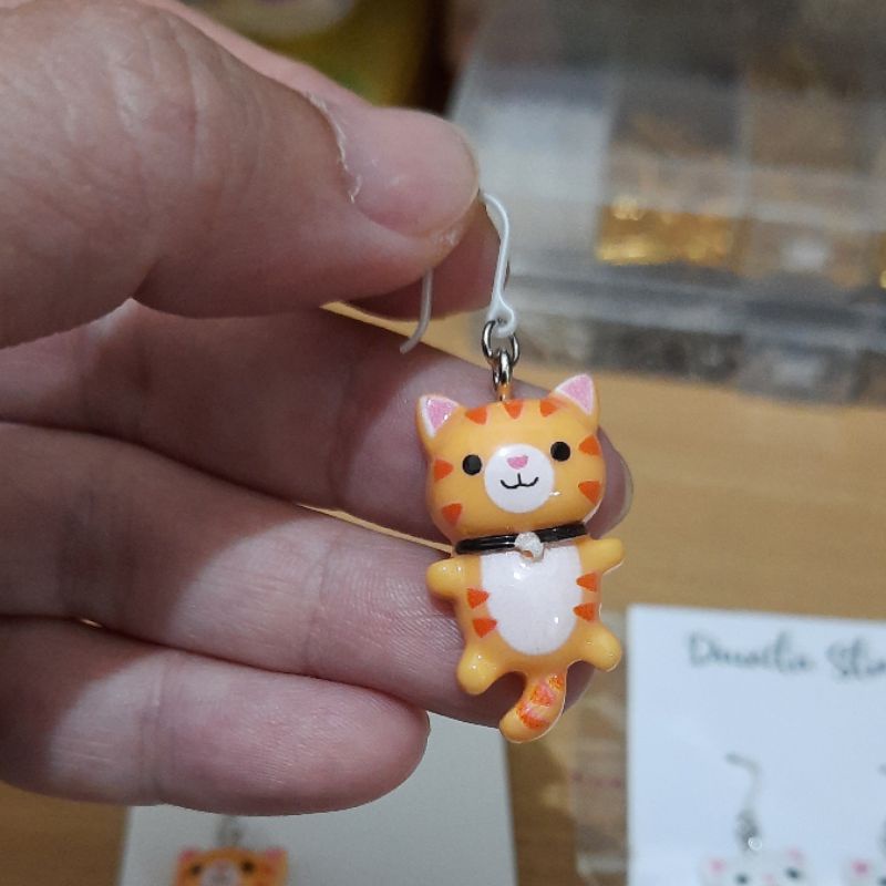 HANDMADE ANTING DEWASA KAITAN PLASTIK PREMIUM MOTIF CAT