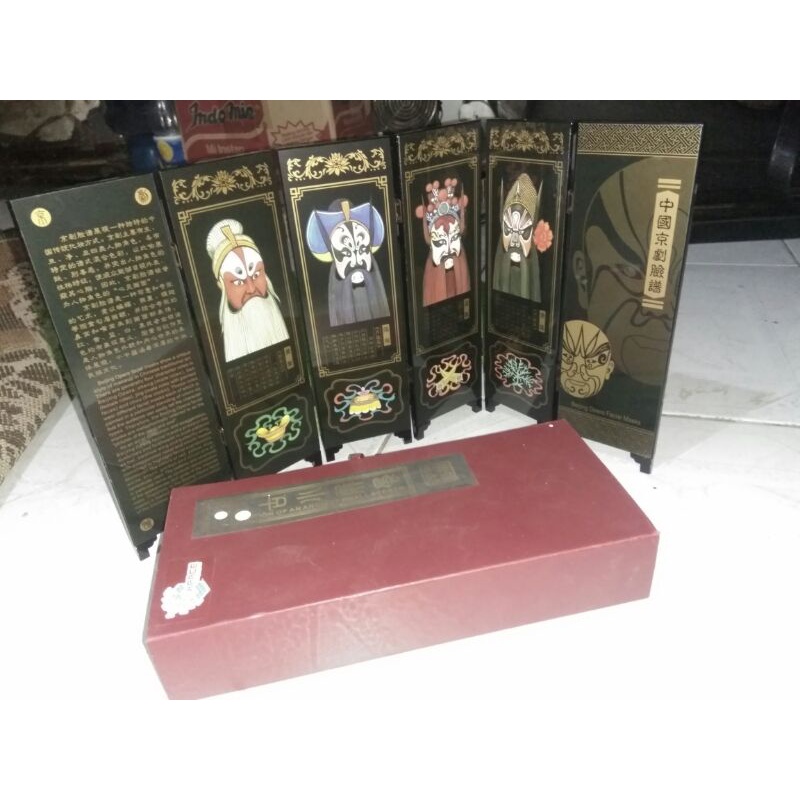 Hadiah Imlek kado Pajangan Meja China sketsel seri make up tradisional china