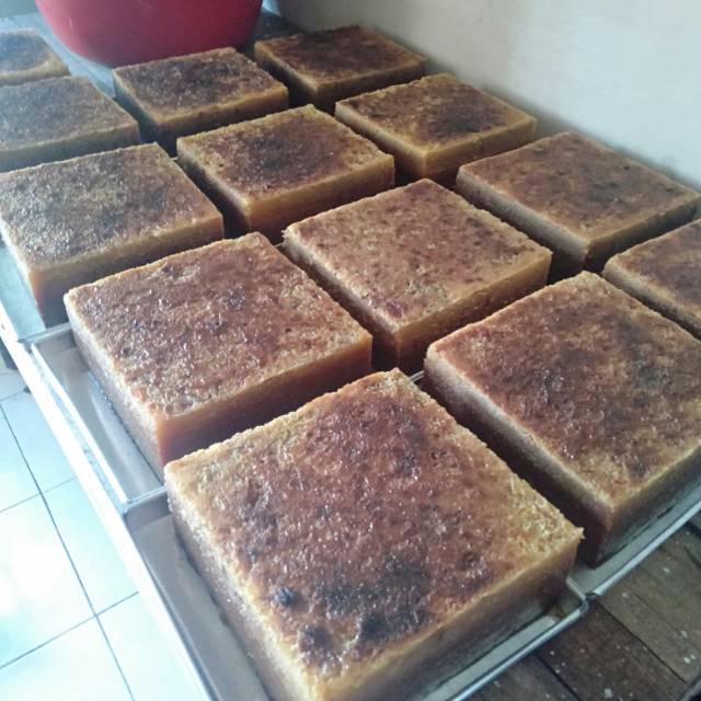KUE LAM SITI NOR AISYAH, ENAK