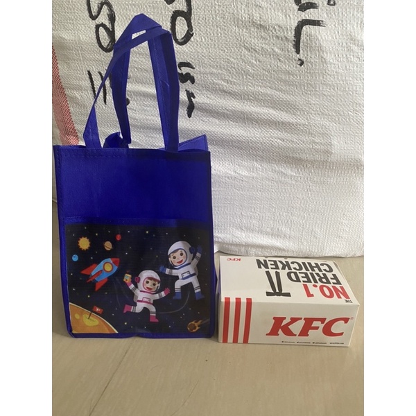 TAS ULTAH KFC 20x14x26 READY STOK