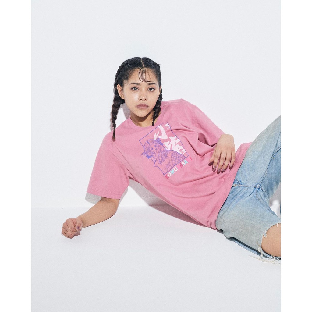T Shirt One Piece X Uniqlo 21 Komurasaki Unofficial Shopee Indonesia