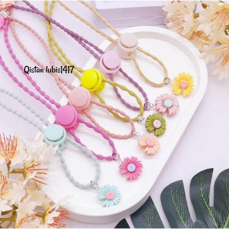 Strap elastis bandul Clay bunga daisy n bandul Clay bunga Krisan