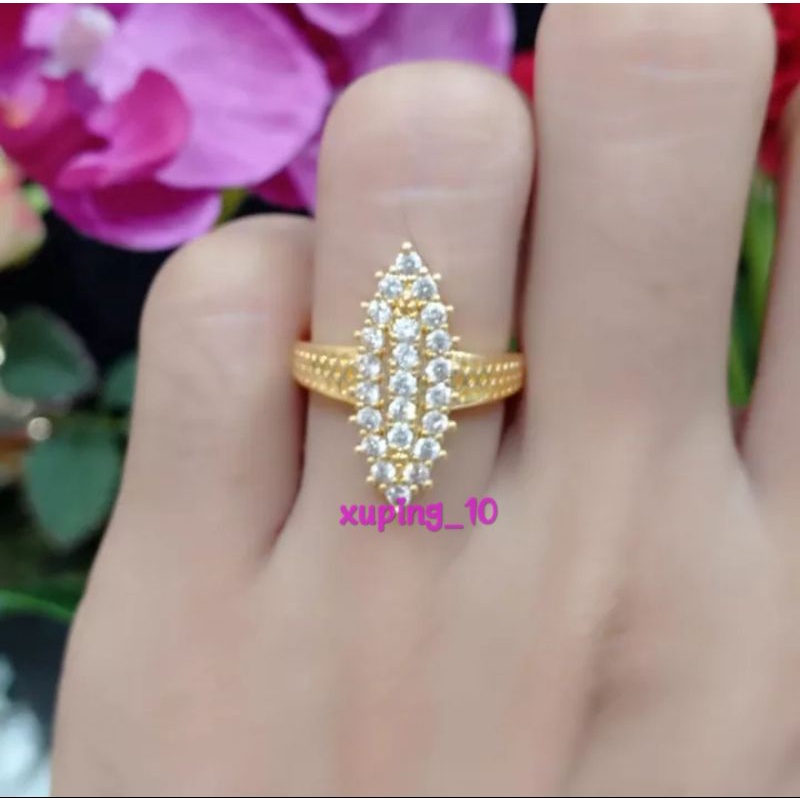 Cincin Wanita Dewasa Xuping Gold Model Permata Baris Panjang Lapis Emas 24k Anti Karat Terlaris