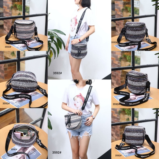 V.3592#  BALENCIAGA Bumbag
