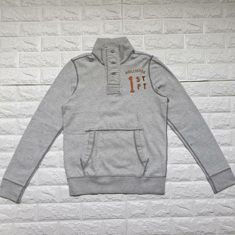 Sweater second branded