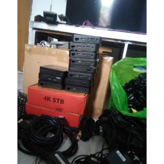 STB B860H V5 RAM 2 GB ORIGINAL (Unit ORIGINAL + Adaptor + Remote Voice + HDMI)