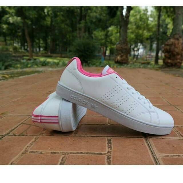 Sepatu Adidas Neo Advantage White Pink Fullwhite Sneakers Wanita Sport Olahraga Senam Fitnes Lari