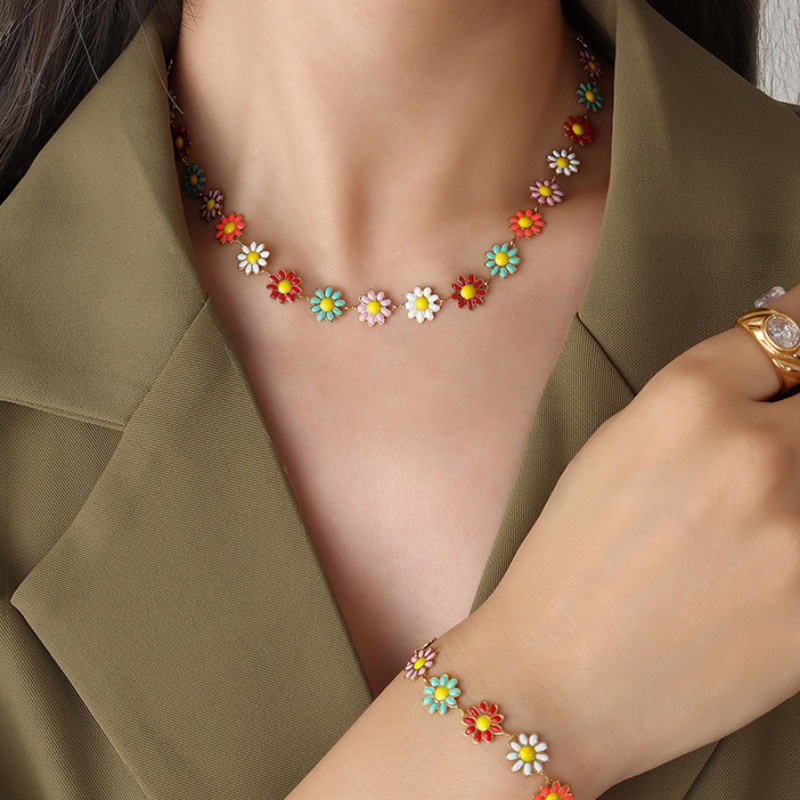 Kalung Rantai Klavikula Desain Bunga Matahari Daisy Warna-Warni Gaya Vintage Untuk Wanita