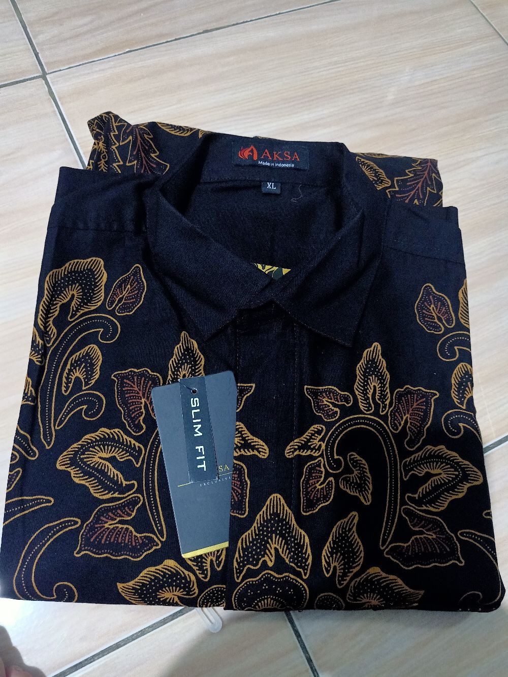 Kemeja Panjang Batik Arthur Arisha