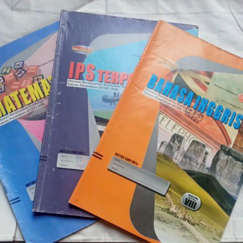 PRELOVED BUKU LKS SMP