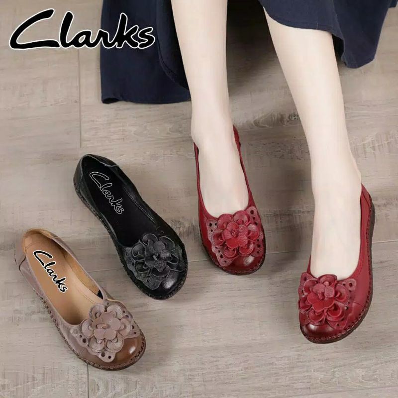 Clarks / Sepatu CLARKS BUNGA Buterfly /Sepatu wanita Clarks kulit asli /Clarks bunga