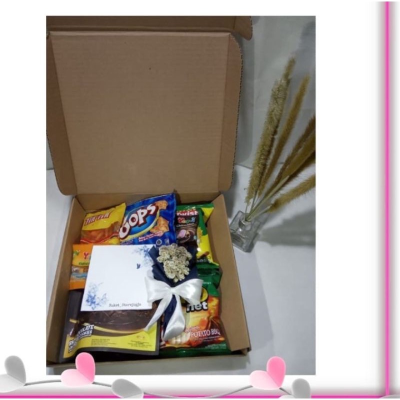 

Hampers Ekonomis