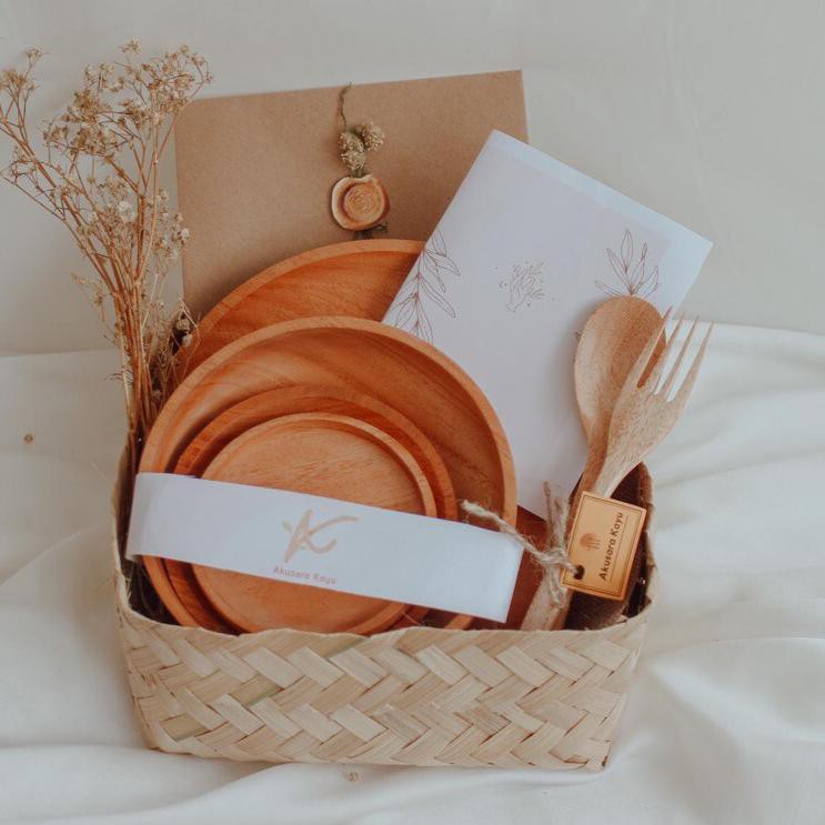 

Srikandhi Pum Hampers 8DP
