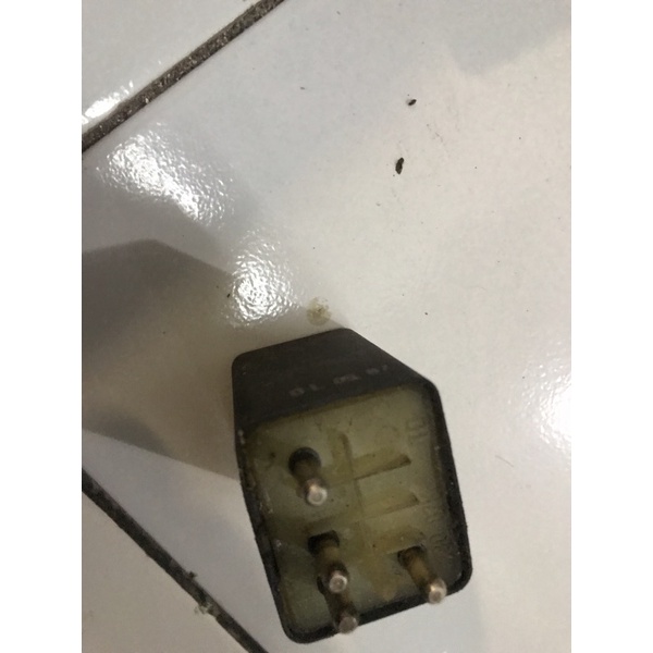 w123 230 relay pompa bensin