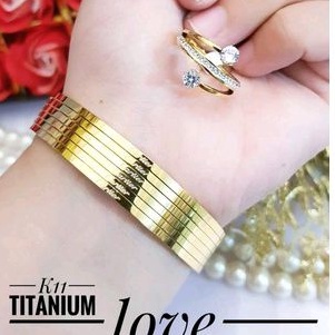 Titanium Set Perhiasan Wanita Gold 198222