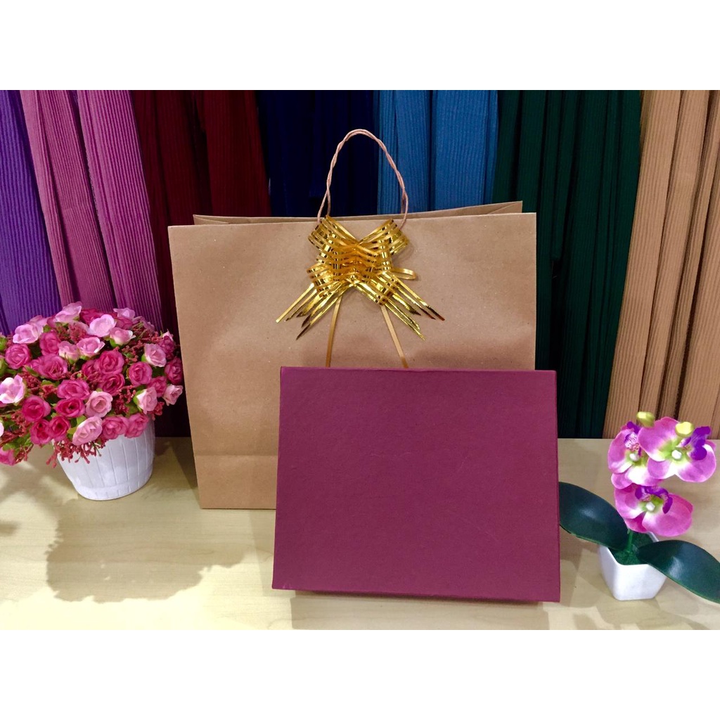 

PAPERBAG PEMBUNGKUS KADO & KERTAS KADO