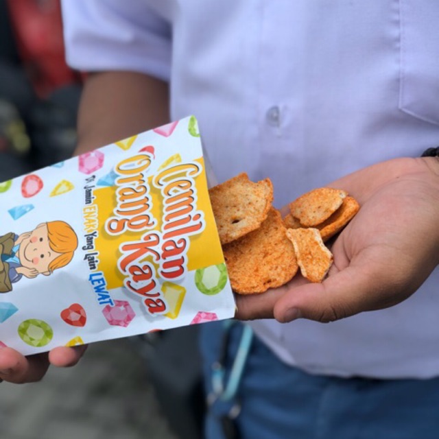 

Cemilan Orang kaya 85gram || Kripik Basreng Pedas