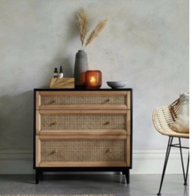 Nakas Rotan Antik Jati