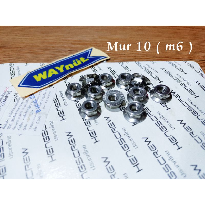 Mur 10 stainless