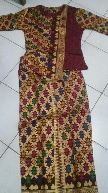 Sarimbit Couple Batik Rok N Blus Wanita Takashimaya Prodo Maroon