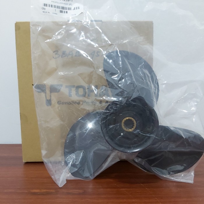 Propeller / baling mesin tempel Tohatsu 18 pk. Pitch 8