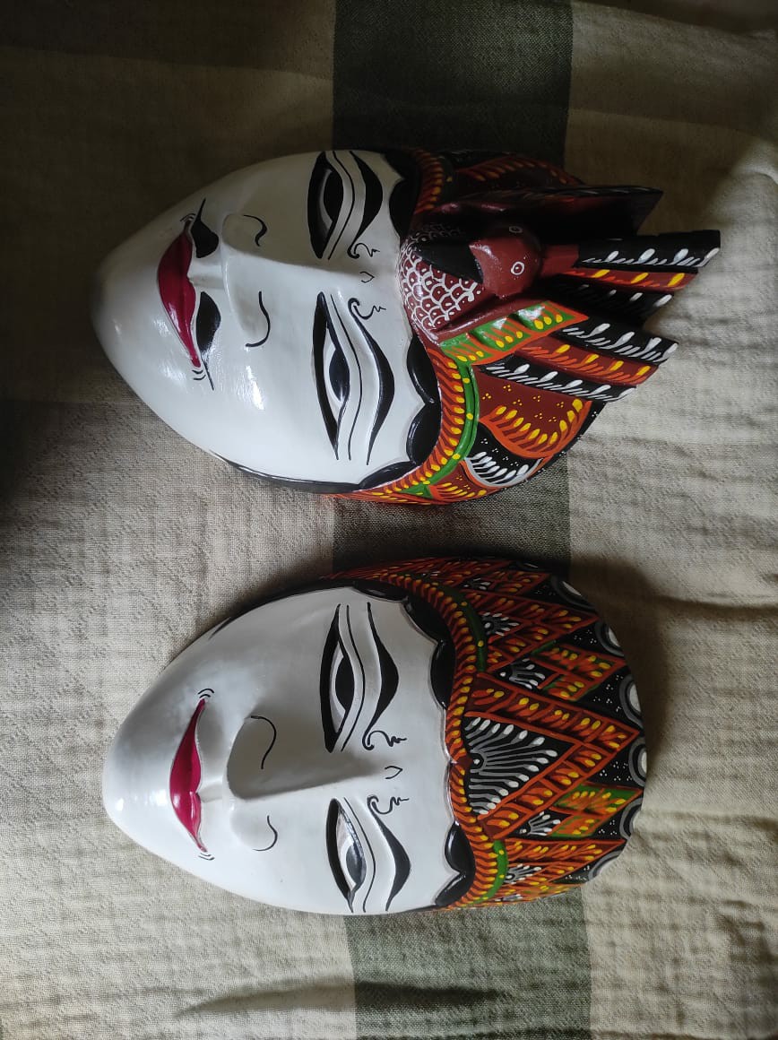 1 Sett Topeng Kayu Painting Rama Shinta Spr01 15x8x21 Cm