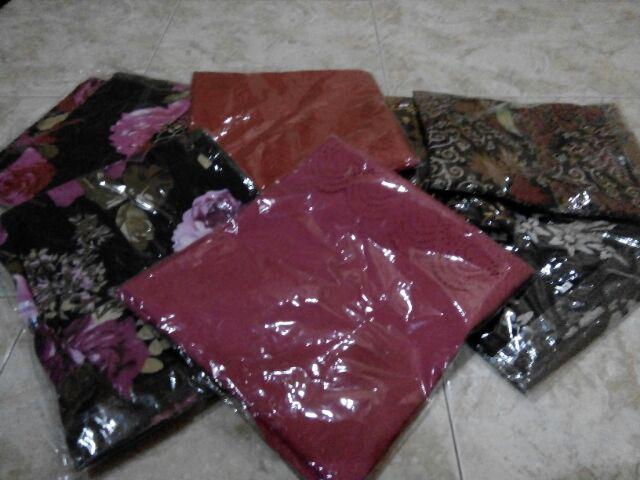 Kemeja Batik Pria Lengan Panjang Motif Strimint