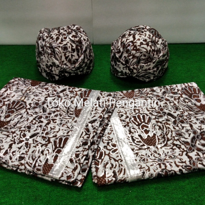 Sepasang Kain Jarik Pengantin Sunda Jawa Prada Halus Putih Perak