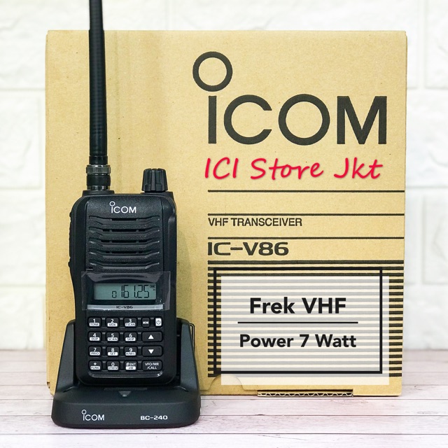 HT Icom V86