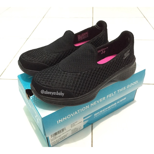 Skechers Kids Girl’s Go Walk 4 Kindle Black sz 31(19.5cm)