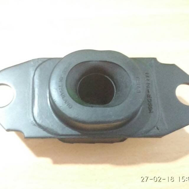 Mounting transmisi grand livina kiri Evalia juke