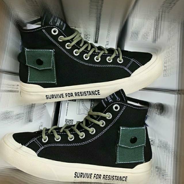 POISON STREET ORIGINAL VAGUE POCKET