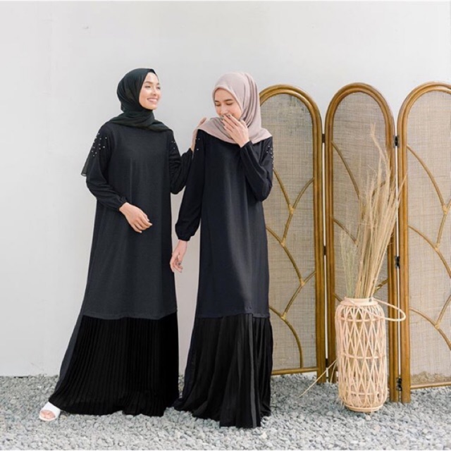 Delia dress vanilla hijab