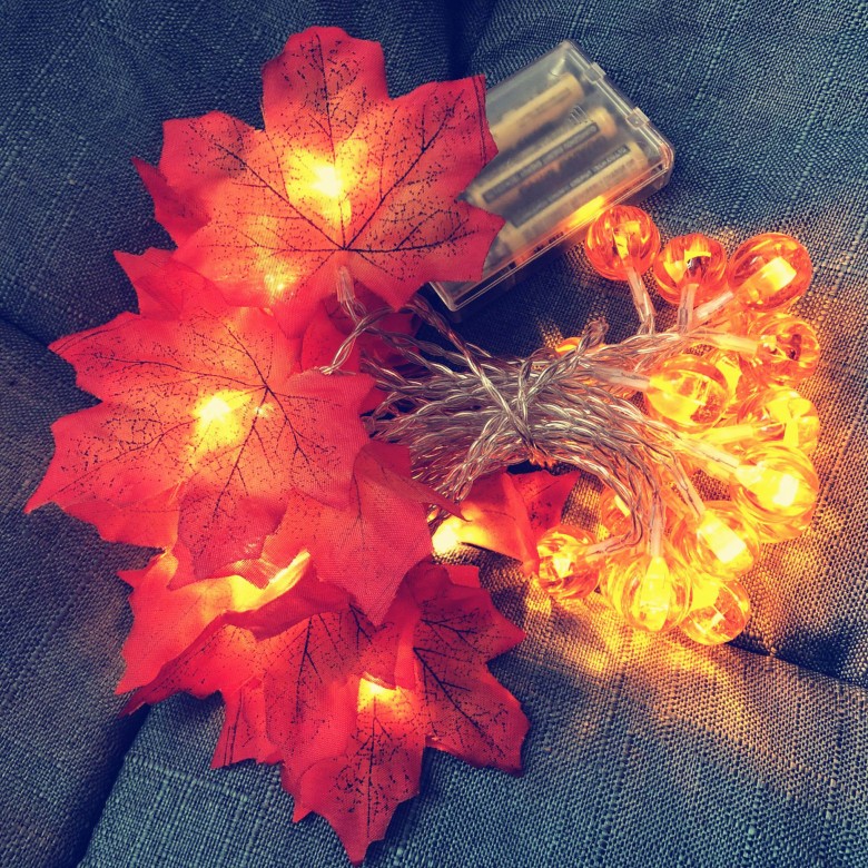 1.5/3m 3D Lampu Labu Syukuran Dekorasi Halloween String Lampu Jatuh Red Maple Leaf Garland Maple Leaf Autumn Lights Pumpkin LED