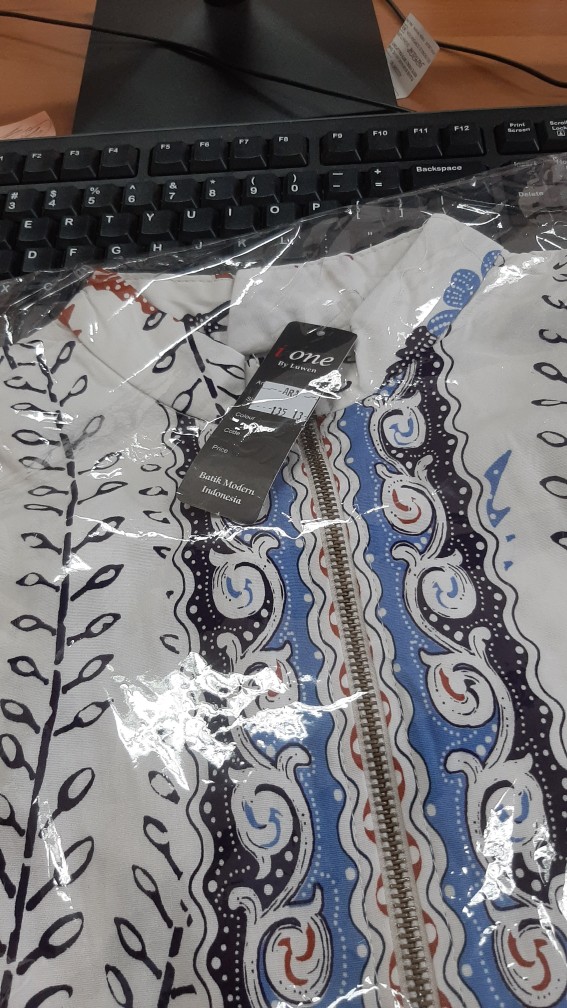 Aria - Bomber Jaket Batik Wanita