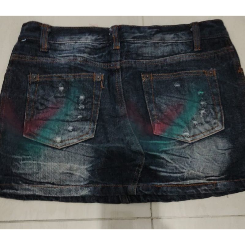 Rok /skirt pendek jeans corak warna preloved