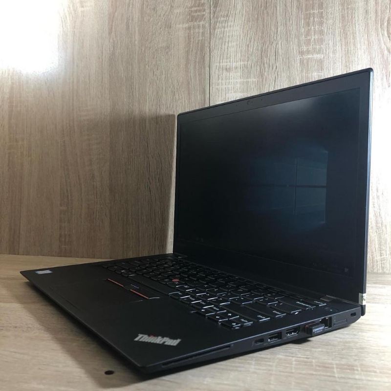 Laptop LENOVO CORE i5 / i7 RAM 8GB SSD 256GB Mulus / Original / Bergaransi